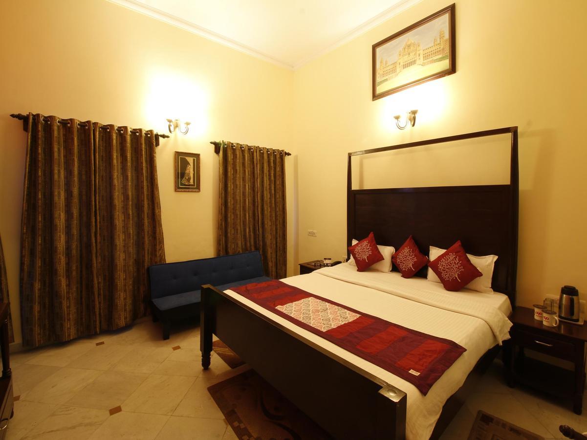 Oyo 2593 The Marwar & Gardens Hotel 3*