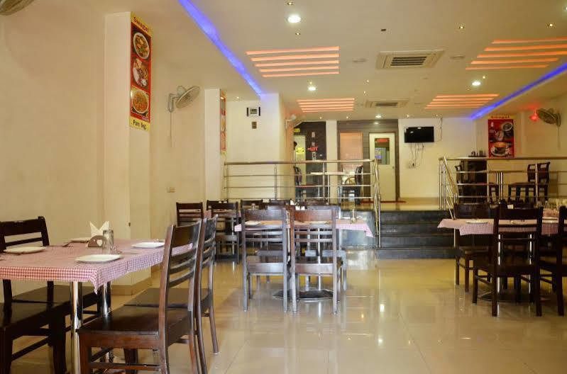 Celebration Hotel 2*