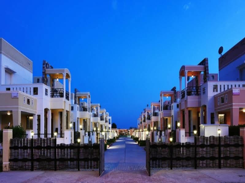 Resort Desertscape