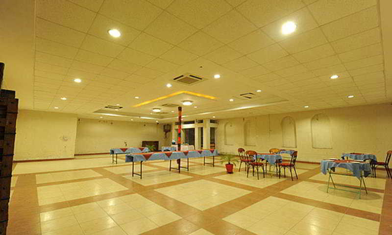 Oyo 15001 Marvel Umed Hotel 3*