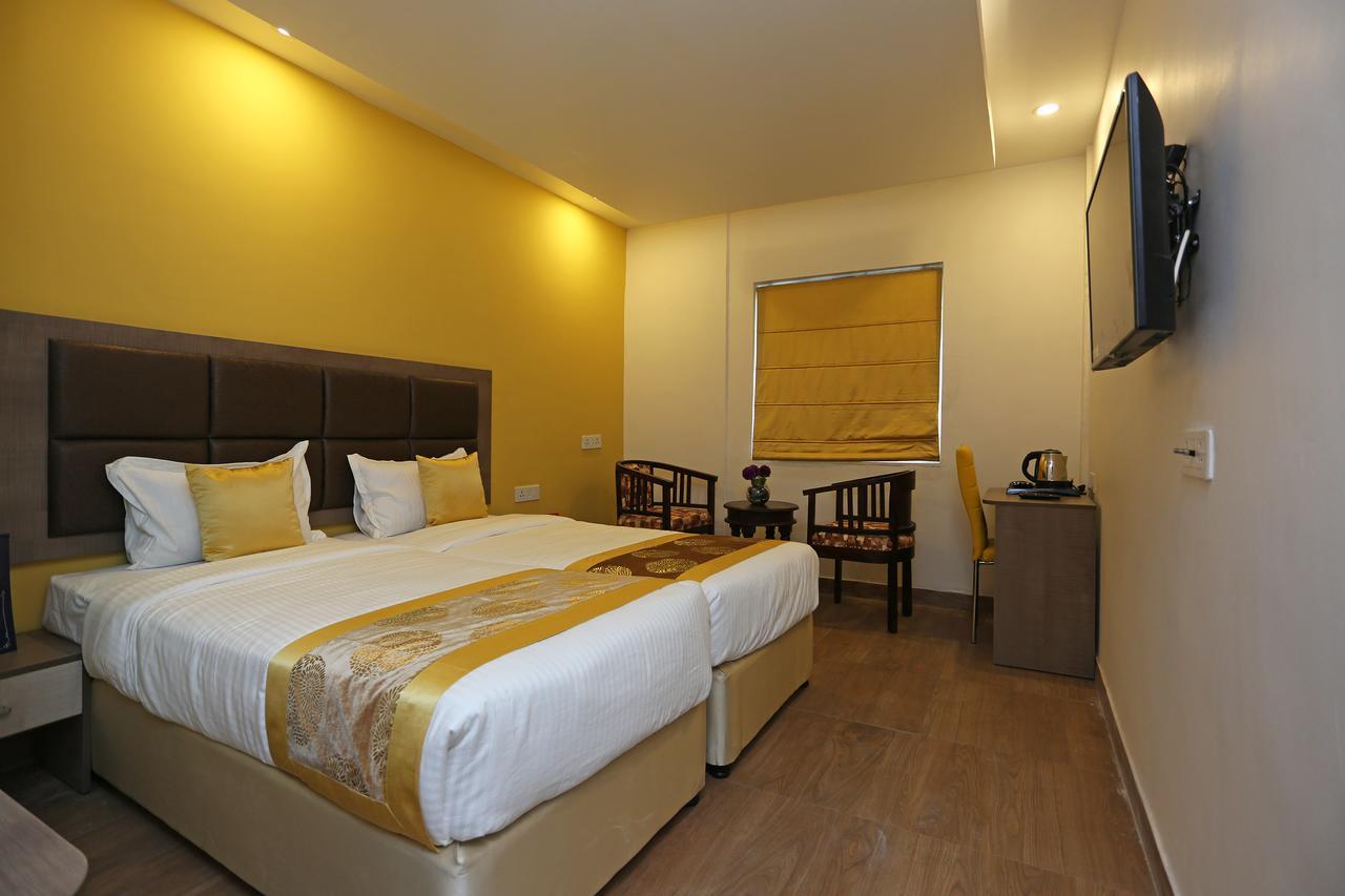 Hotel Cosmopolitan 3*