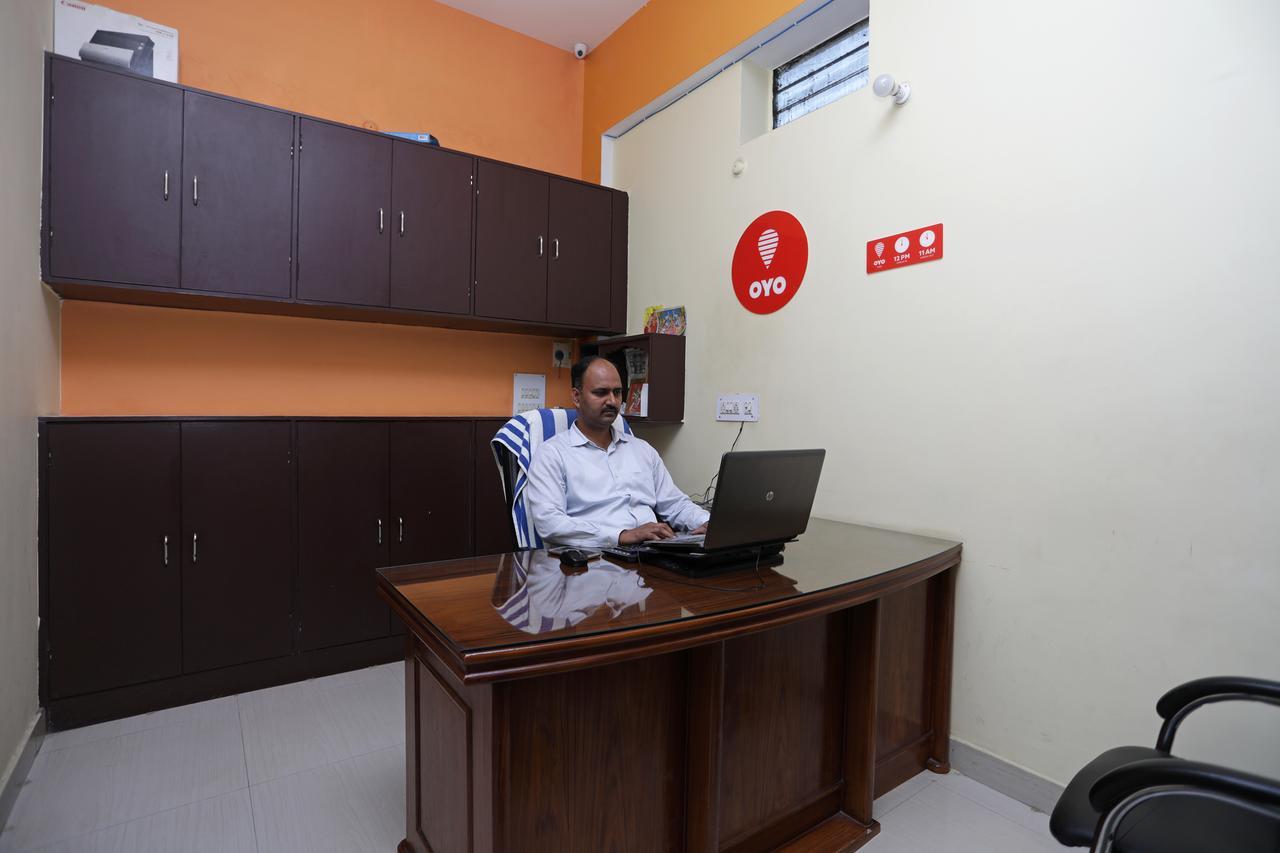 Oyo 2291 Mertiya Residency