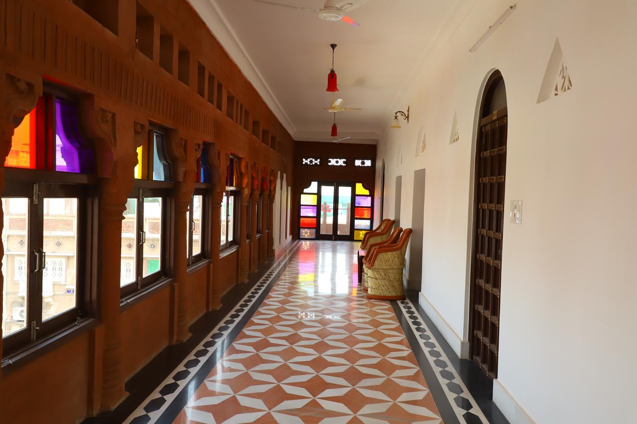 Chanod Haveli Homestay *