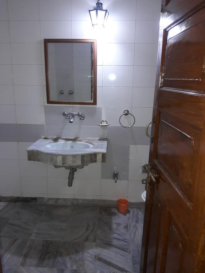 Royale Plazo 3*