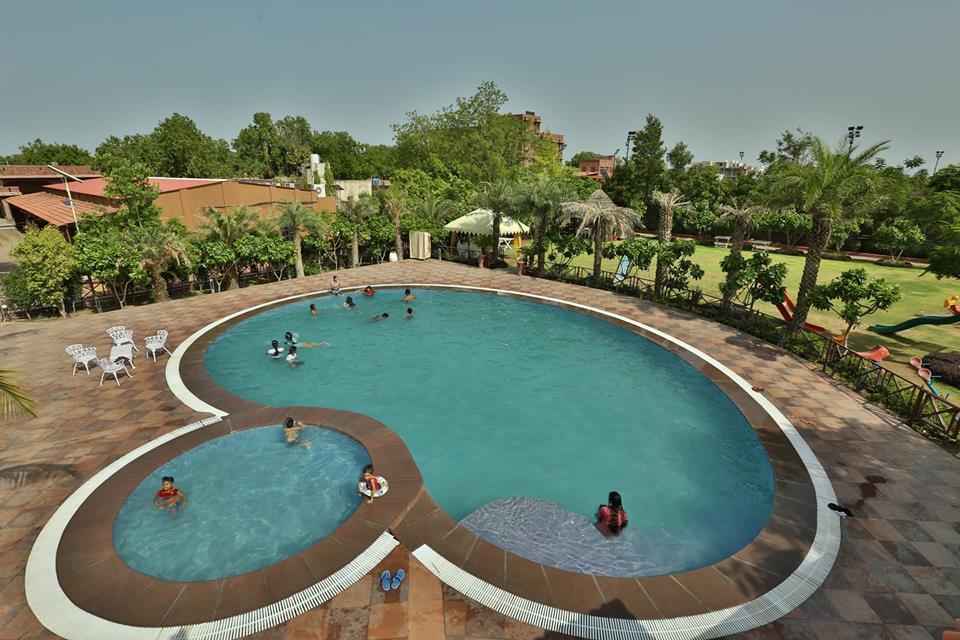 Garh Govind And 3*