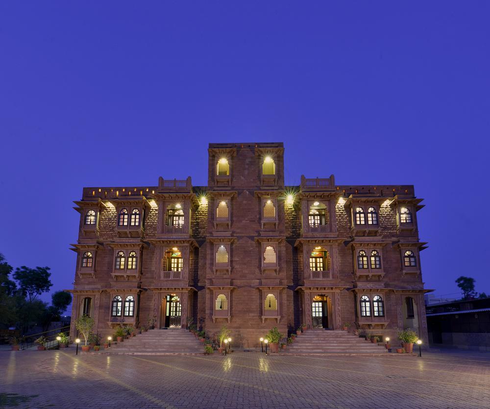 Hotel Garh Govind And