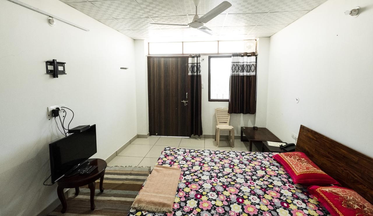 Ganesham Guest house