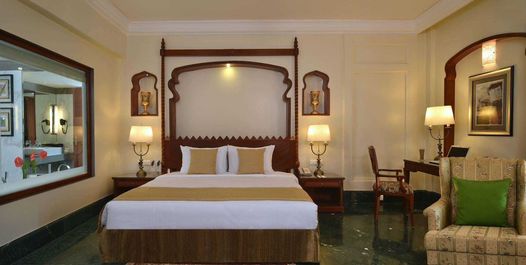 Hotel Indana Palace, Jodhpur 4*