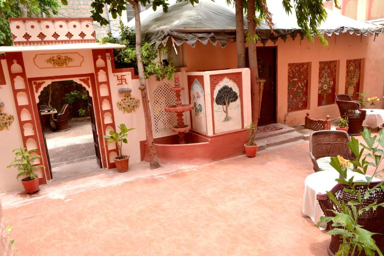 Kiran 3* Jodhpur (Rajasthan)