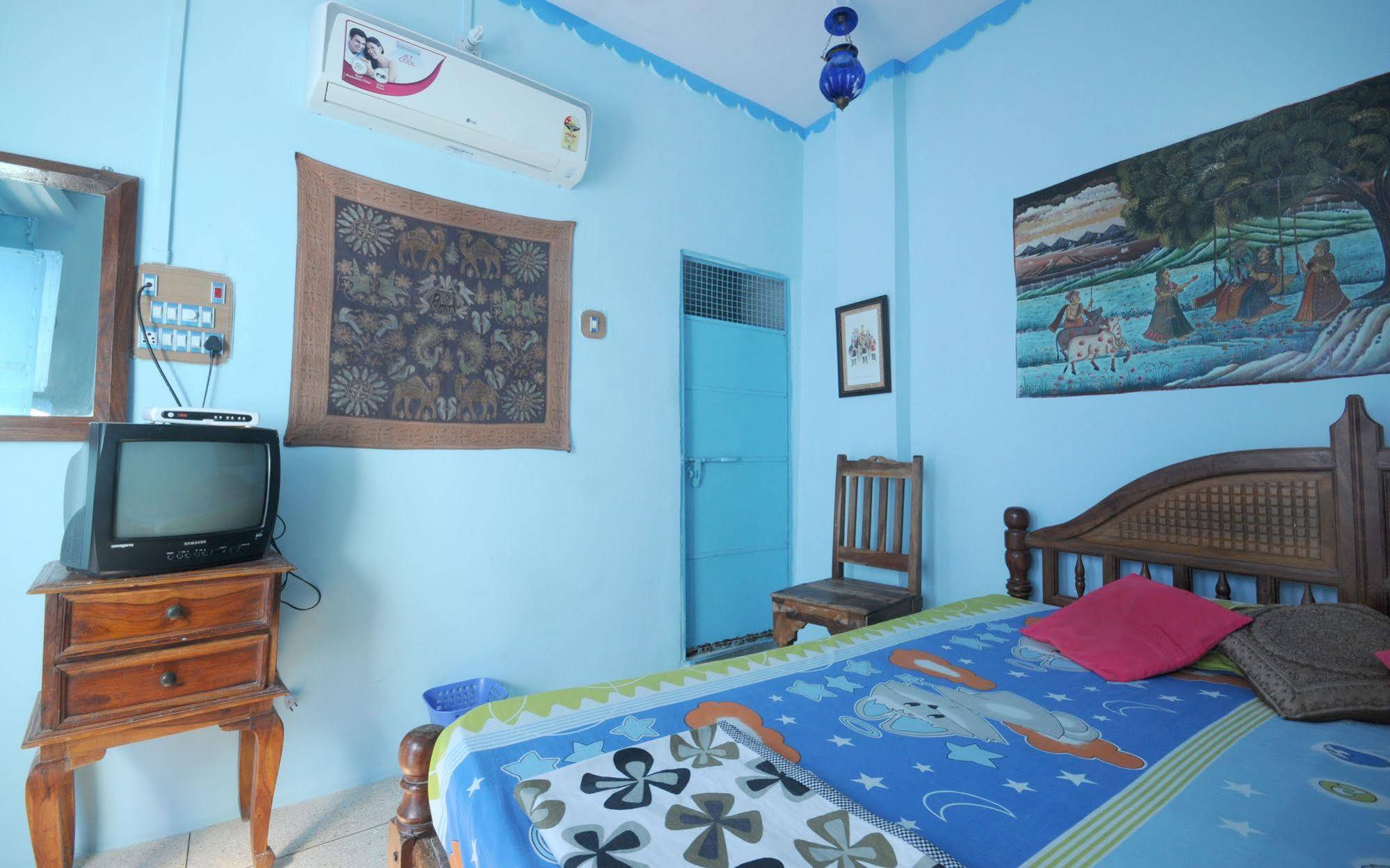 Cosy Homestay