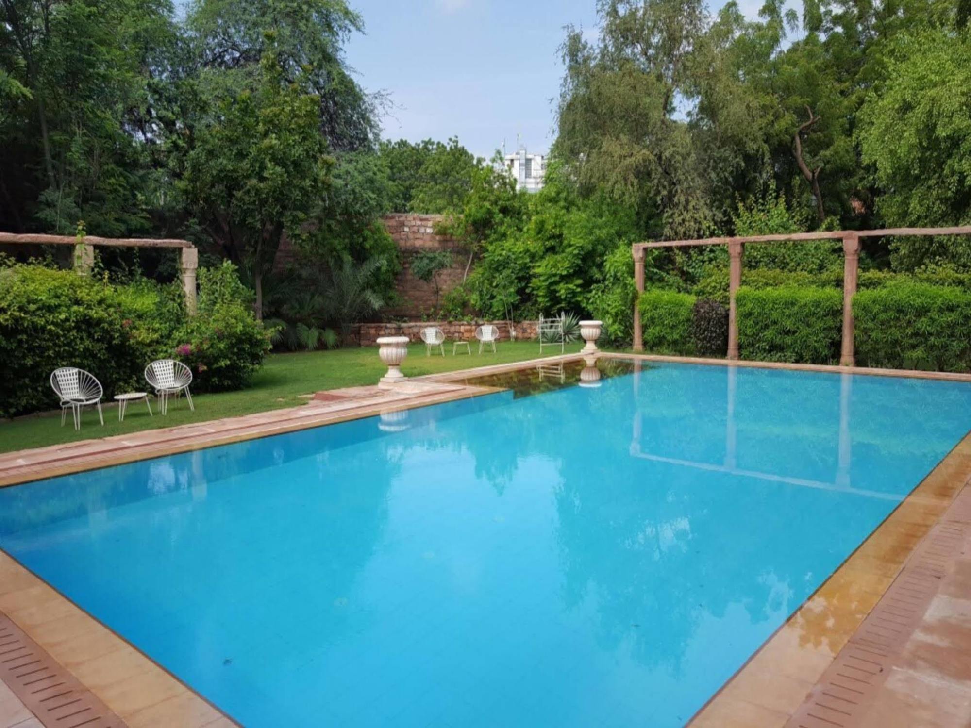 Hotel Devi Bhawan