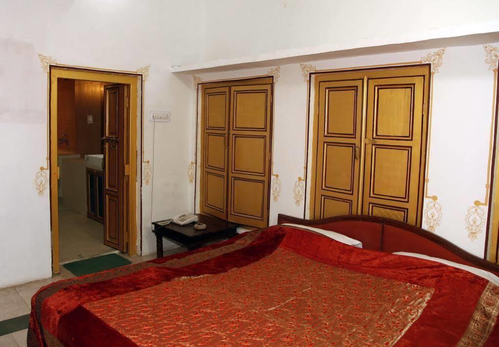 Hotel Krishna Prakash Heritage Haveli 3*