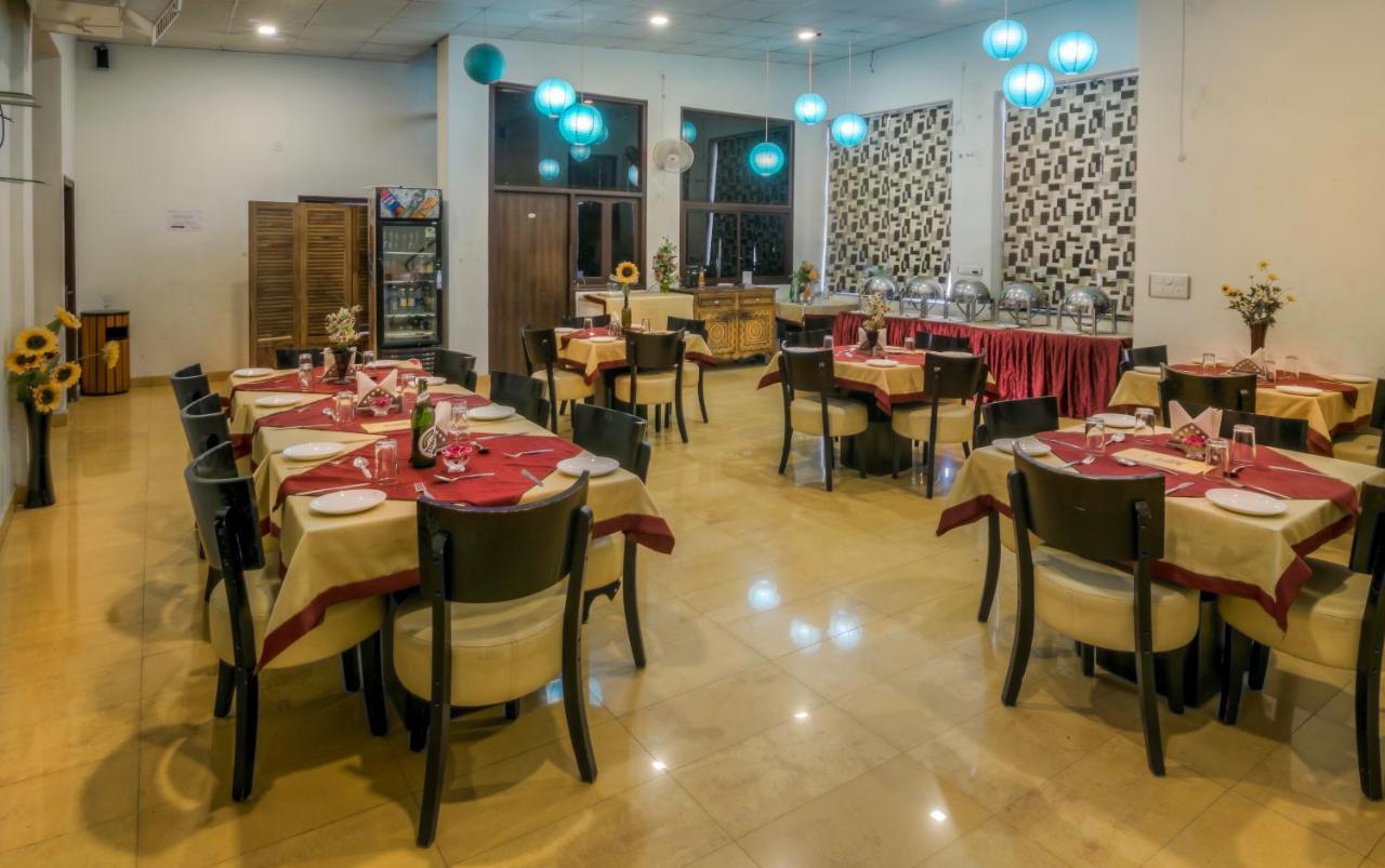 Shree Mohan Hotel