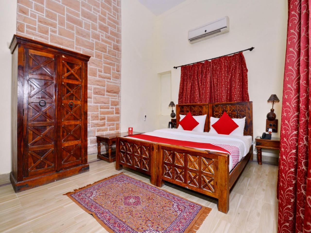 Oyo 15001 Marvel Umed 3* Jodhpur (Rajasthan)