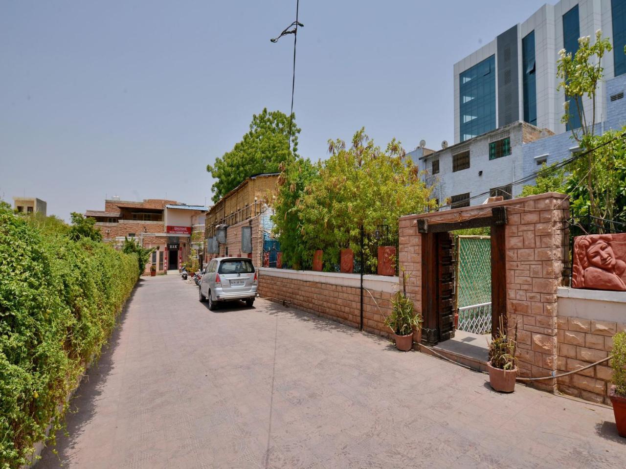 Oyo 15001 Marvel Umed Hotel Jodhpur (Rajasthan)