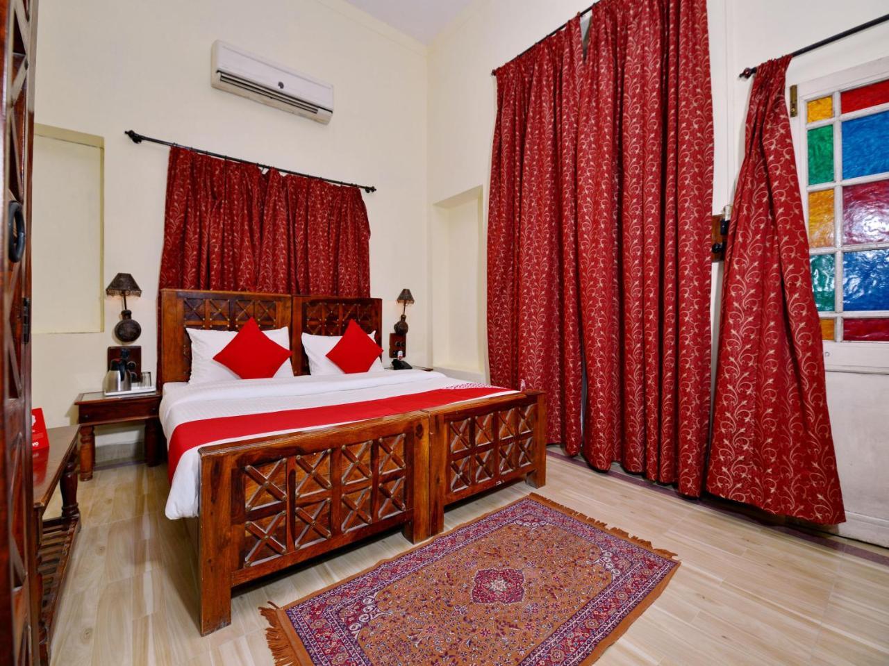Hotel Oyo 15001 Marvel Umed