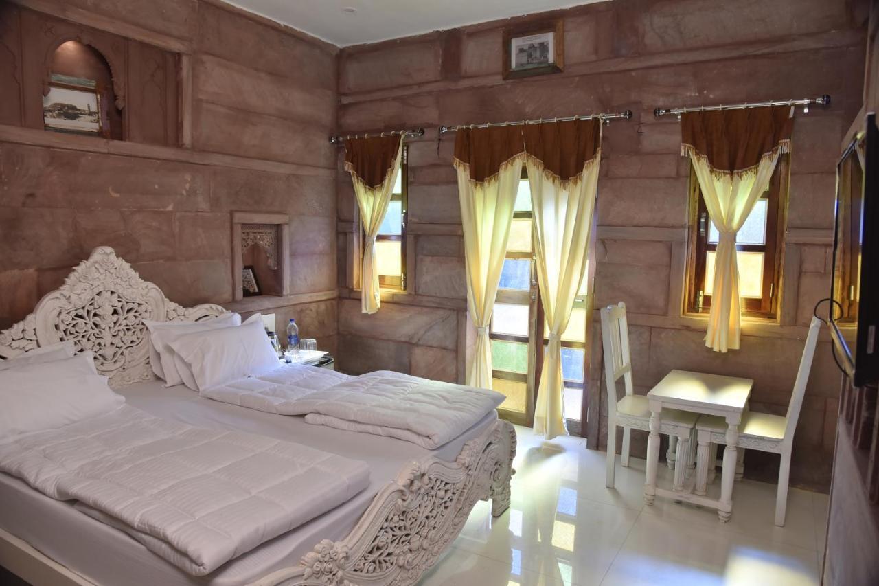 Dev Kothi - Boutique Heritage *