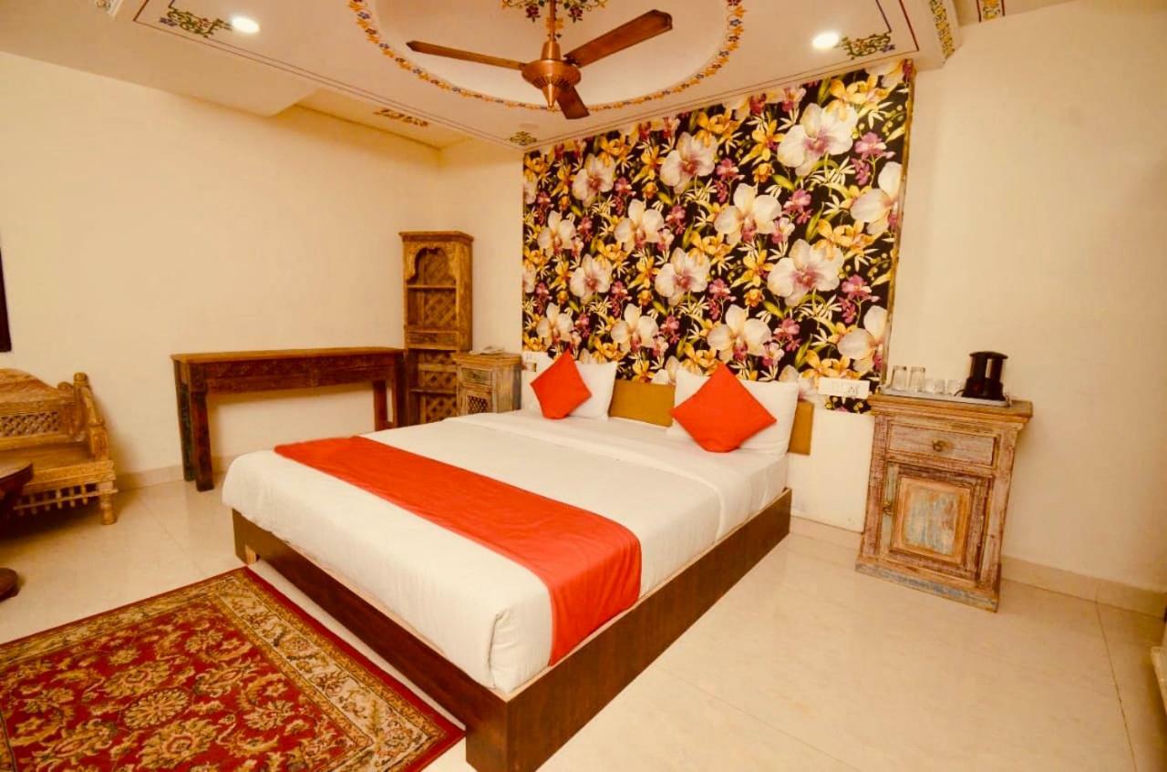 Hotel Umed Jodhpur (Rajasthan)