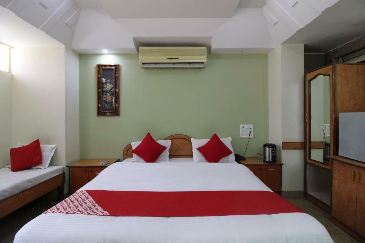 Hotel Oyo 46550 Tulsi Jodhpur (Rajasthan)