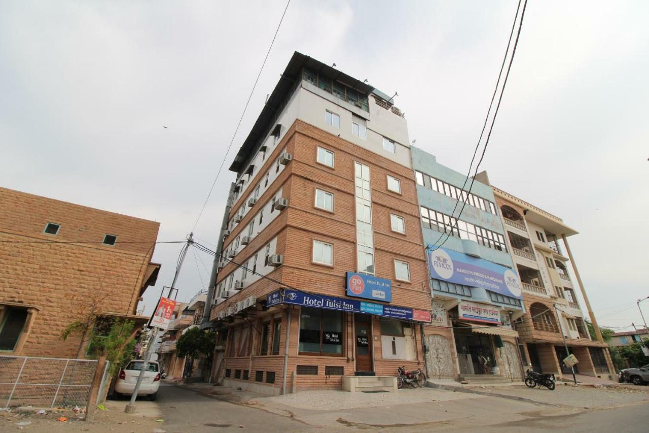 Oyo 46550 Tulsi Hotel