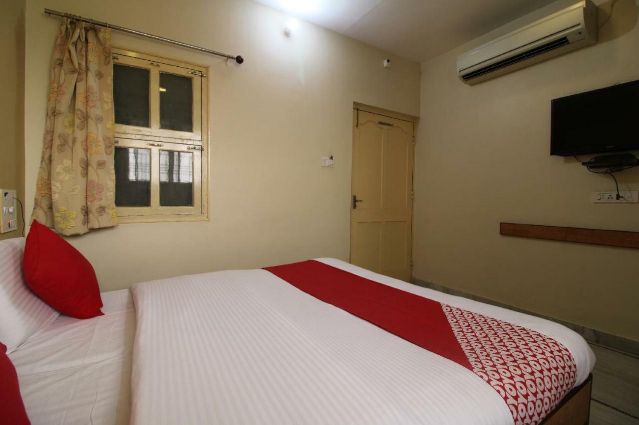 Oyo 46550 Tulsi Hotel *