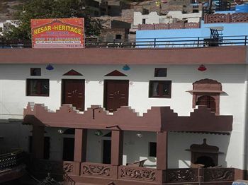 Bed & Breakfast Kesar Heritage *