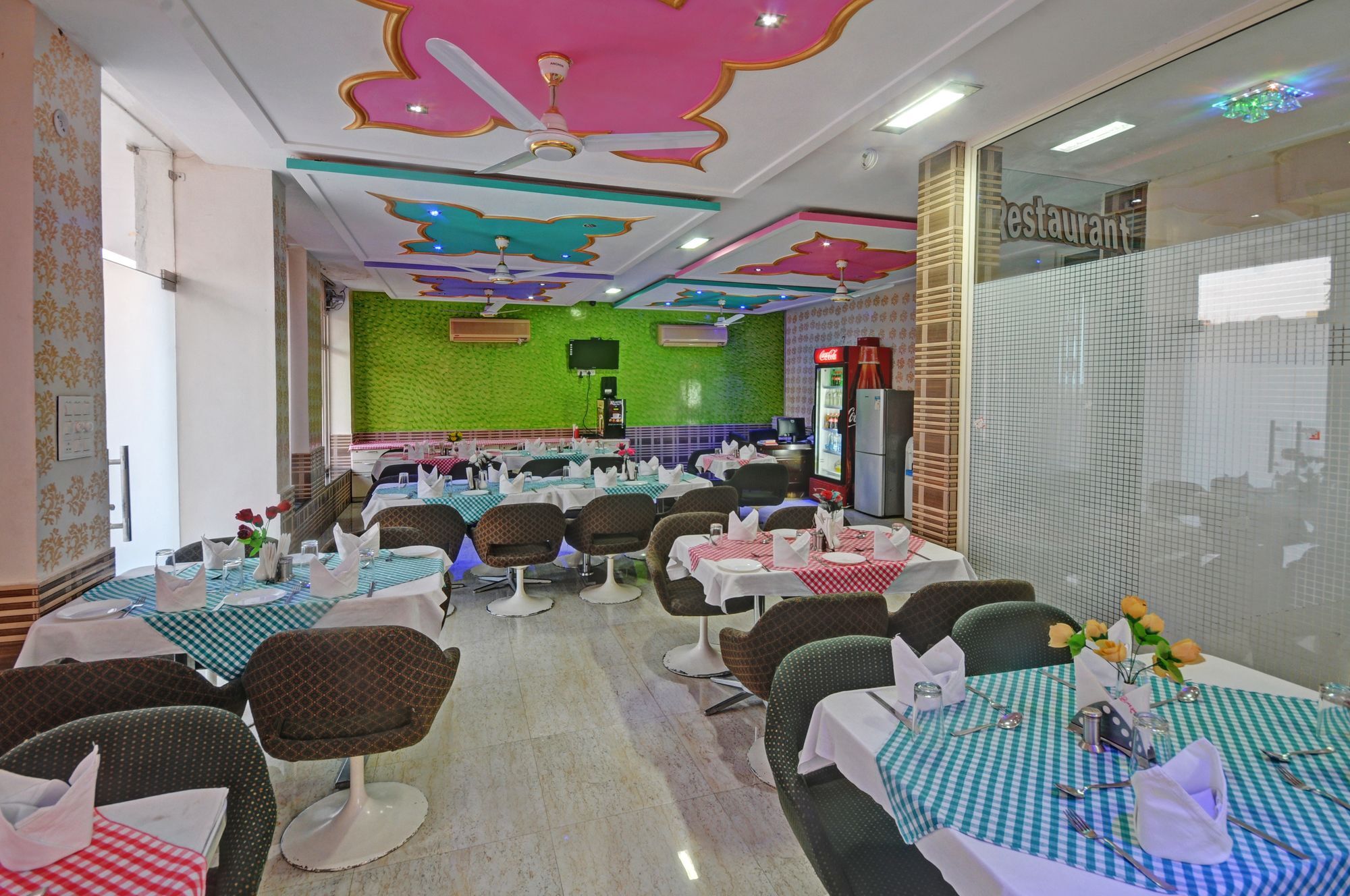 Omni Plaza