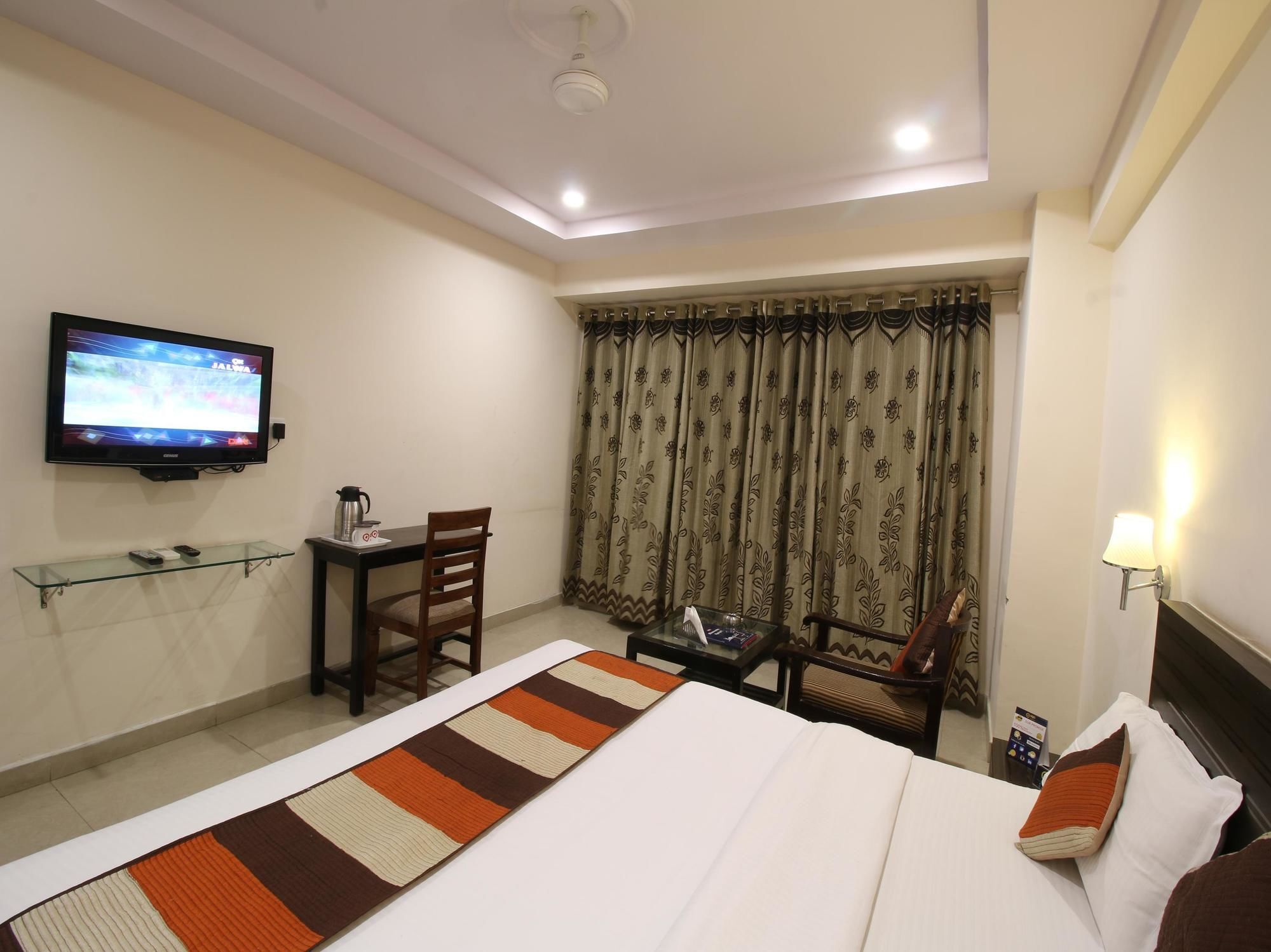 Hotel Oyo Premium Station Road Jodhpur Jodhpur (Rajasthan)