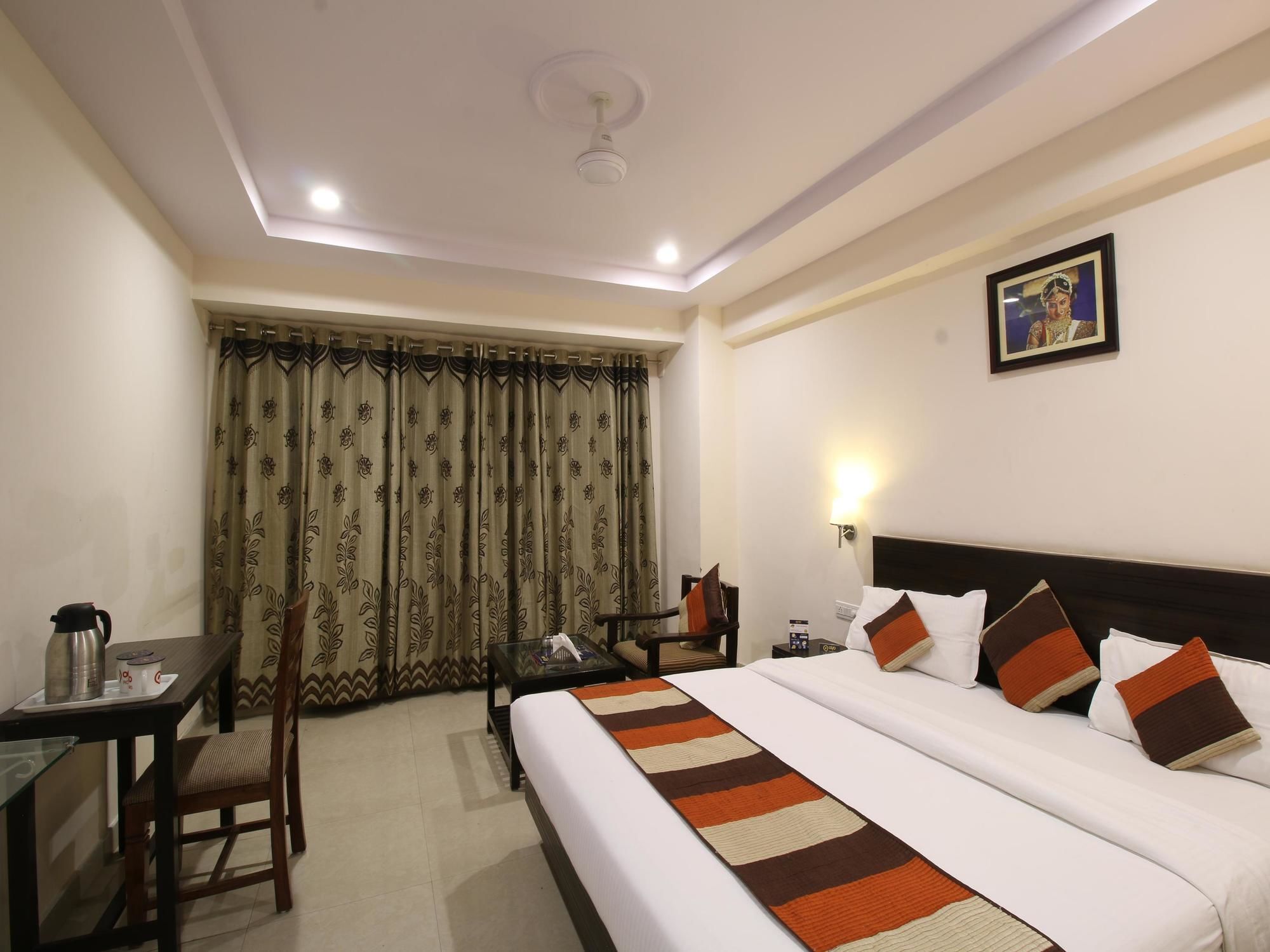 Oyo Premium Station Road Jodhpur