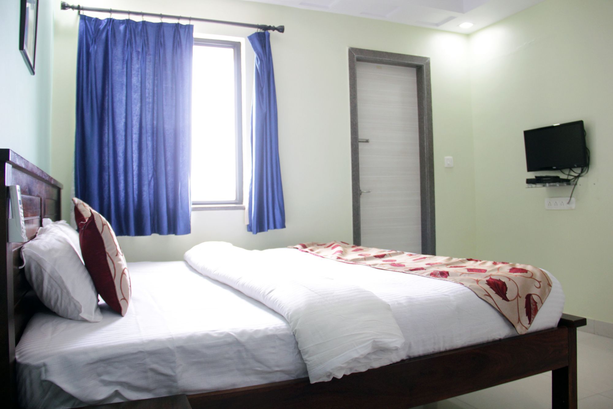 Oyo 058 Rto Paota Hotel