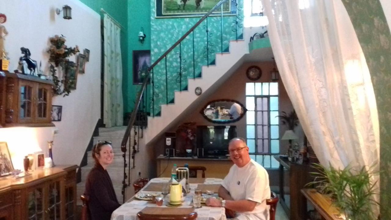 Homestay 