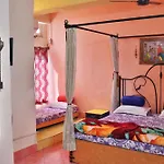 Govind Hotel