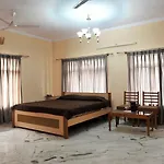 Taru Inn