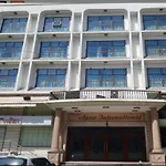 Hotel Apex International