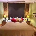 Ajit Bhawan - A Palace Resort