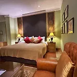 Ajit Bhawan - A Palace Resort