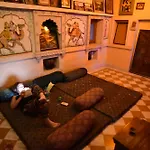 Yogis Guest House