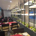 Hotel Aarunya Royale
