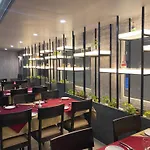 Hotel Aarunya Royale