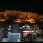 Tanu\'S Homestay