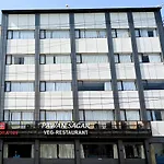Chandra Inn