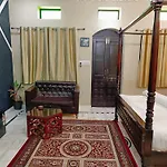 Hotel Lavish Inn