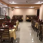 Hotel Paras Inn