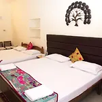 Dhillon House