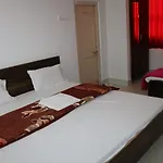 Hotel Santosh