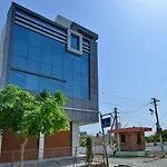 Oyo 10342 Hotel Krishna Inn