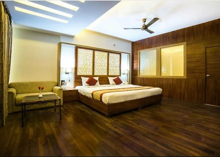 Hotel Apex International