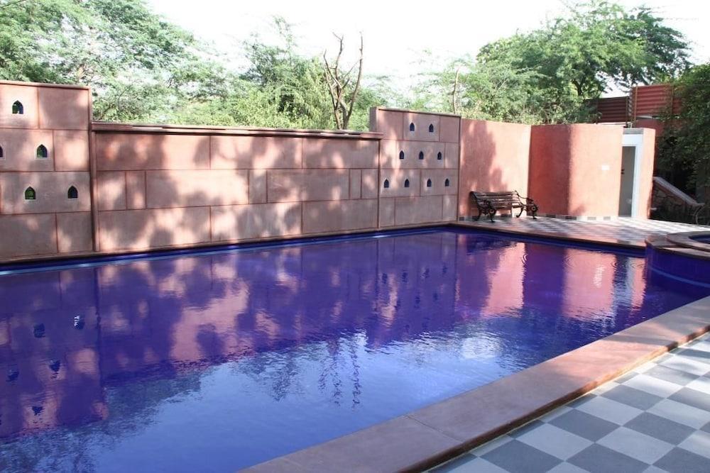 The Mandore - A Leafy Bed & Breakfast 3*