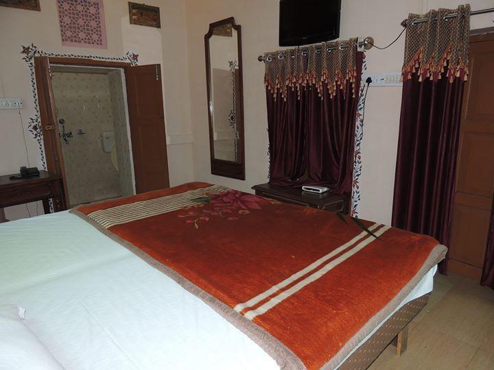 Gouri Heritage Haveli 2*