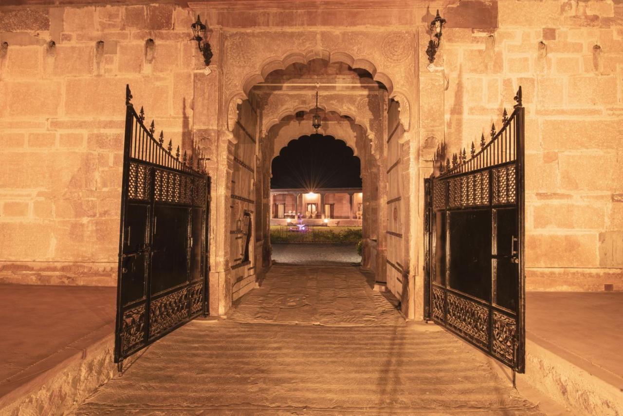 Kot Dunara - A 16th Century Castle Near Jodhpur Homestay *